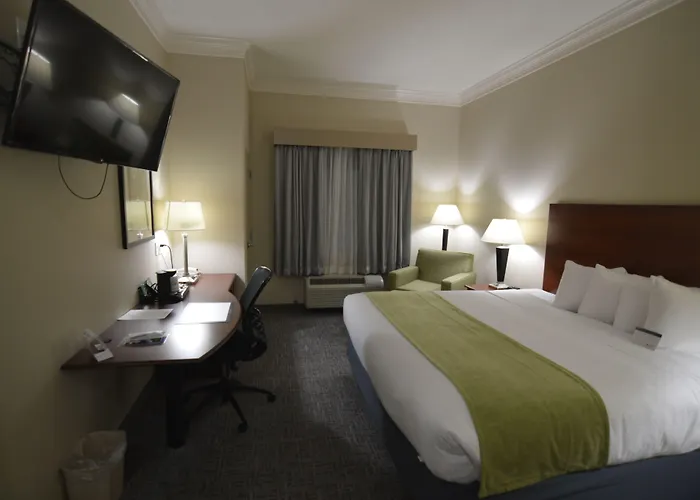 Best Western Franklin Town Center Hotel & Suites